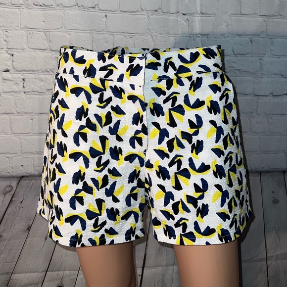 Very J Pants - Very J White, Yellow, Dark Blue & Black high waist shorts size M
